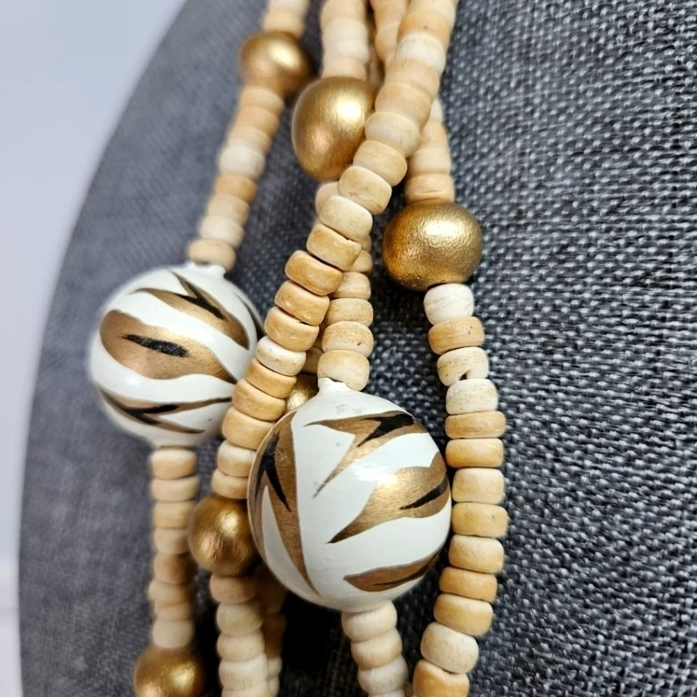 VINTAGE Wooden Animal Print Painted Beaded Statement Necklace
